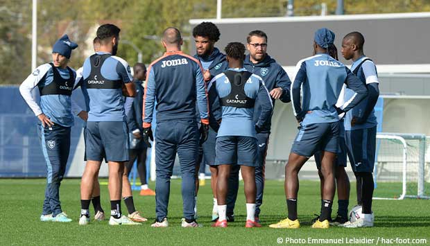 Opposition entre pros et jeunes !