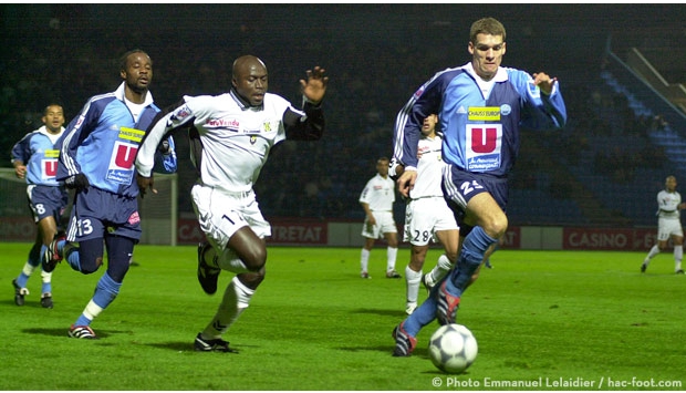 HAC - Istres : 2 - 0.  Le HAC fait le trou... normand !